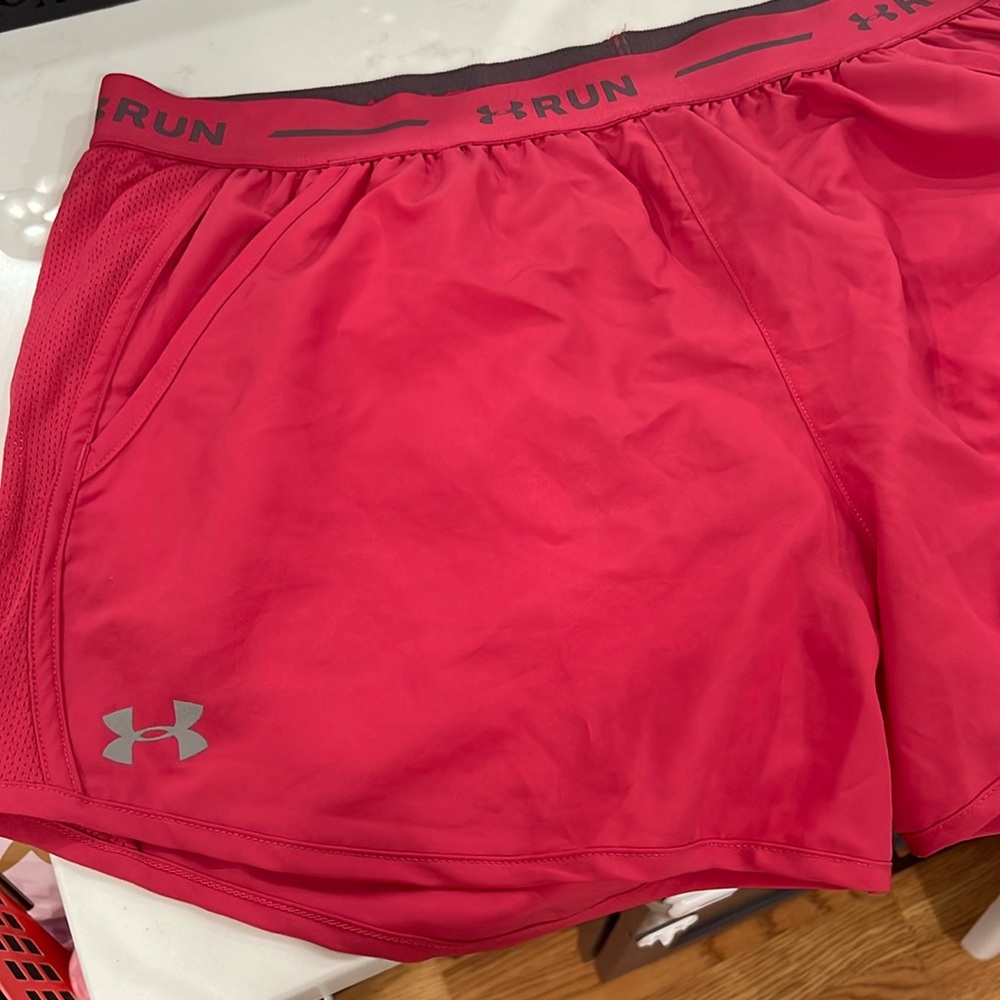 Women’s under Armour shorts, NWT
